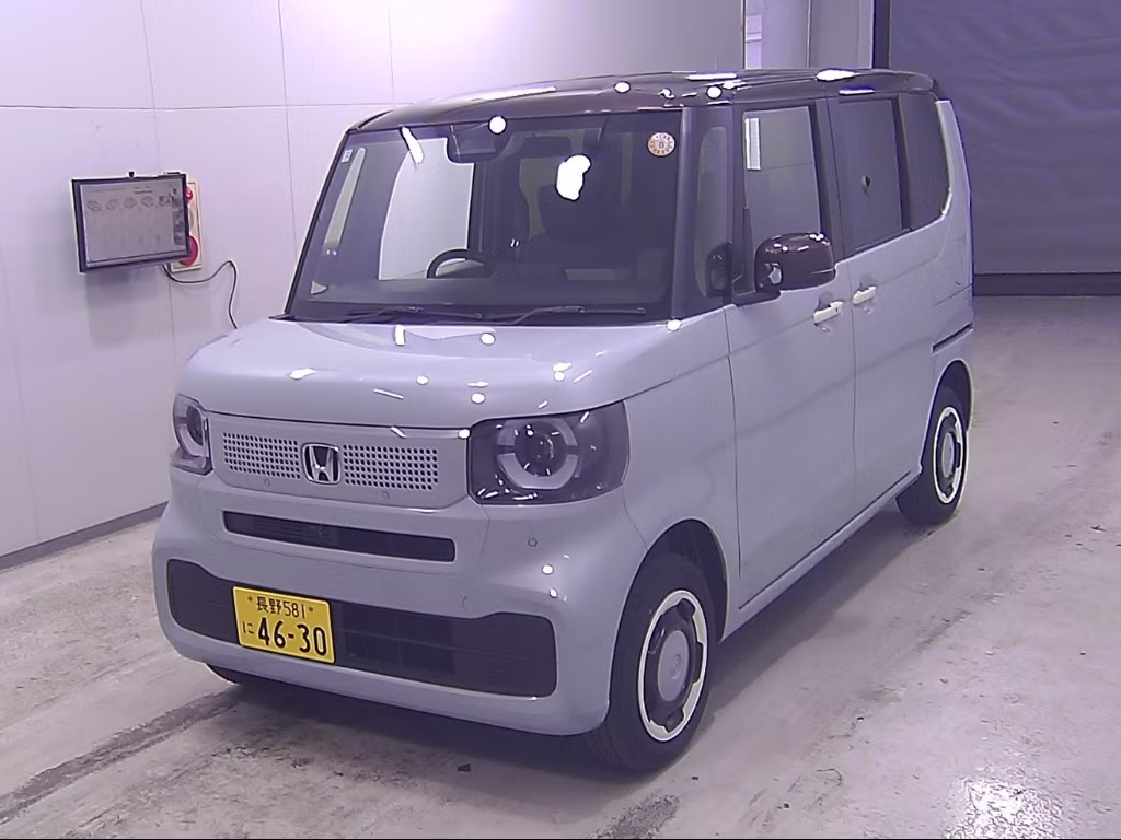 HONDA N-BOX
