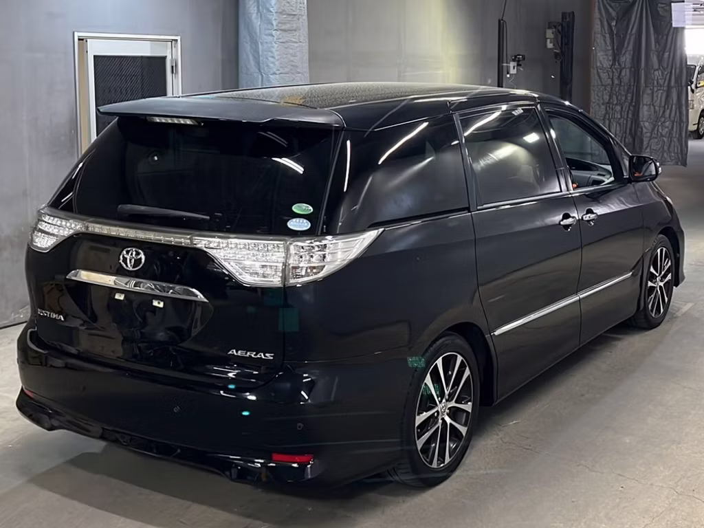 TOYOTA ESTIMA