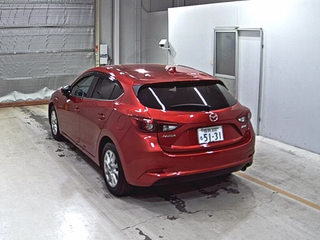 MAZDA AXELA