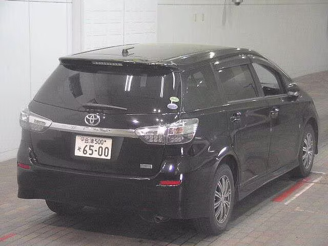 TOYOTA WISH