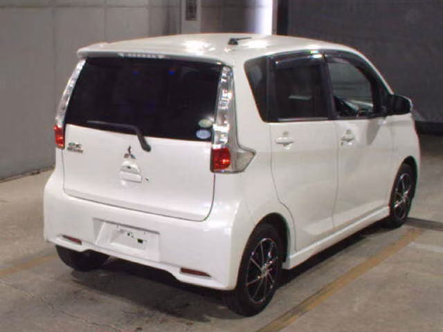 MITSUBISHI EK CUSTOM