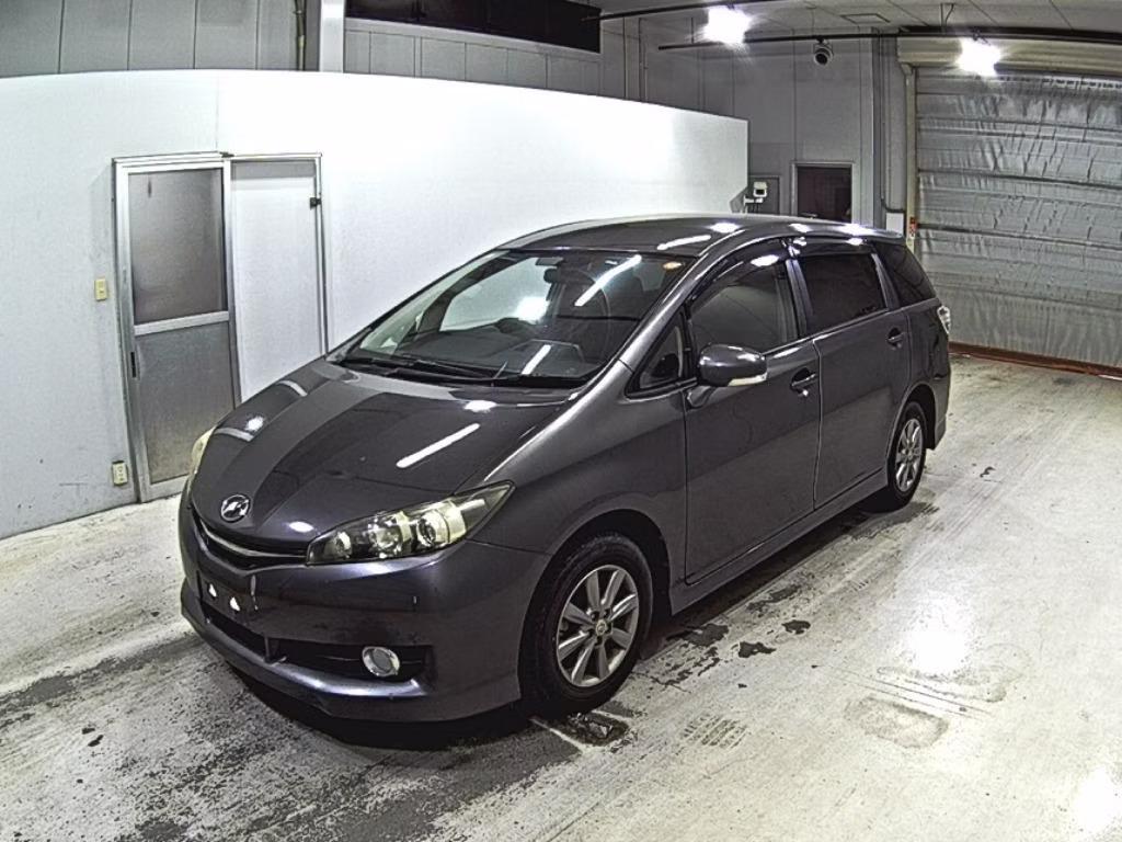 TOYOTA WISH
