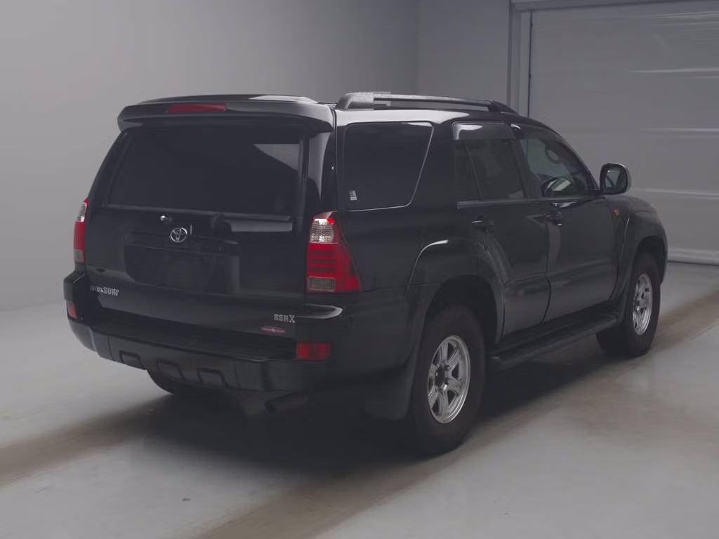 TOYOTA HILUX SURF