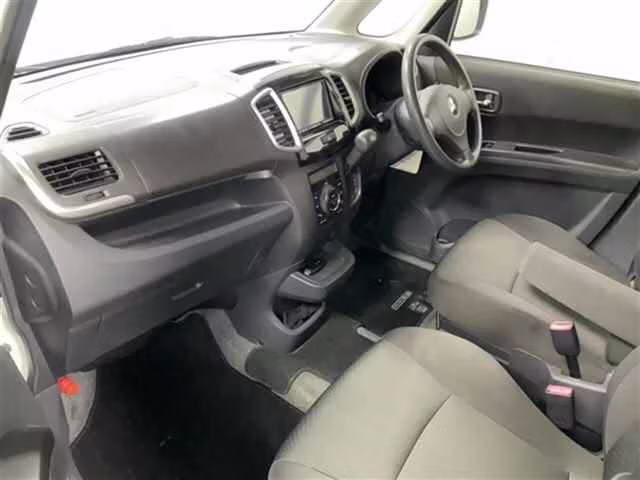 MITSUBISHI DELICA D:2