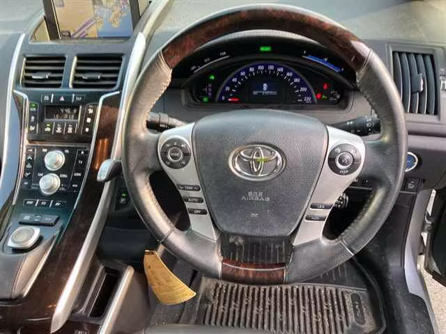 TOYOTA SAI