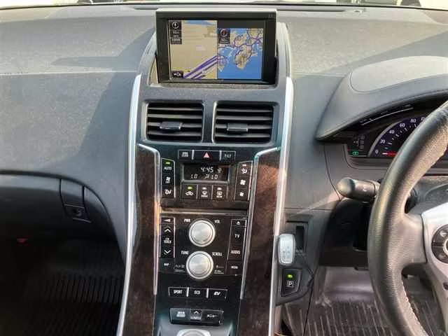 TOYOTA SAI