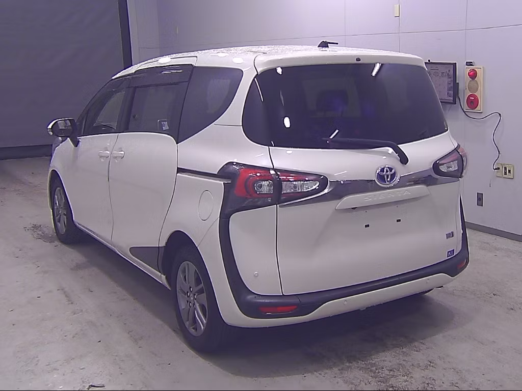 TOYOTA SIENTA