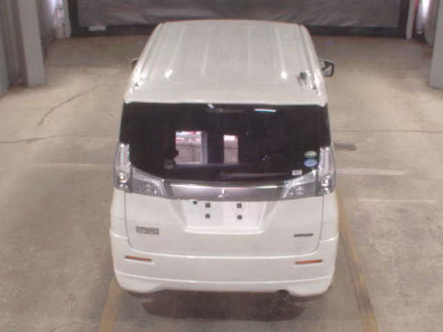 MITSUBISHI DELICA D:2