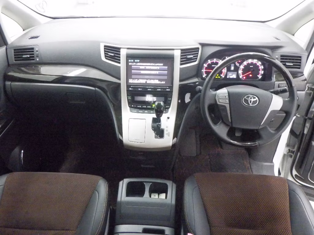 TOYOTA ALPHARD