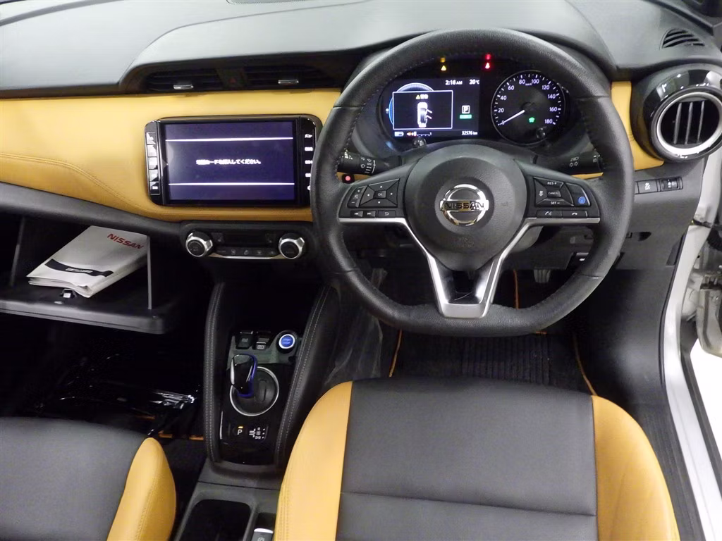 NISSAN KICKS