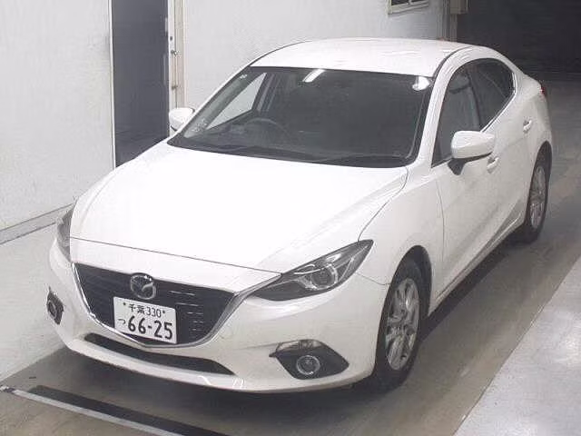 MAZDA AXELA