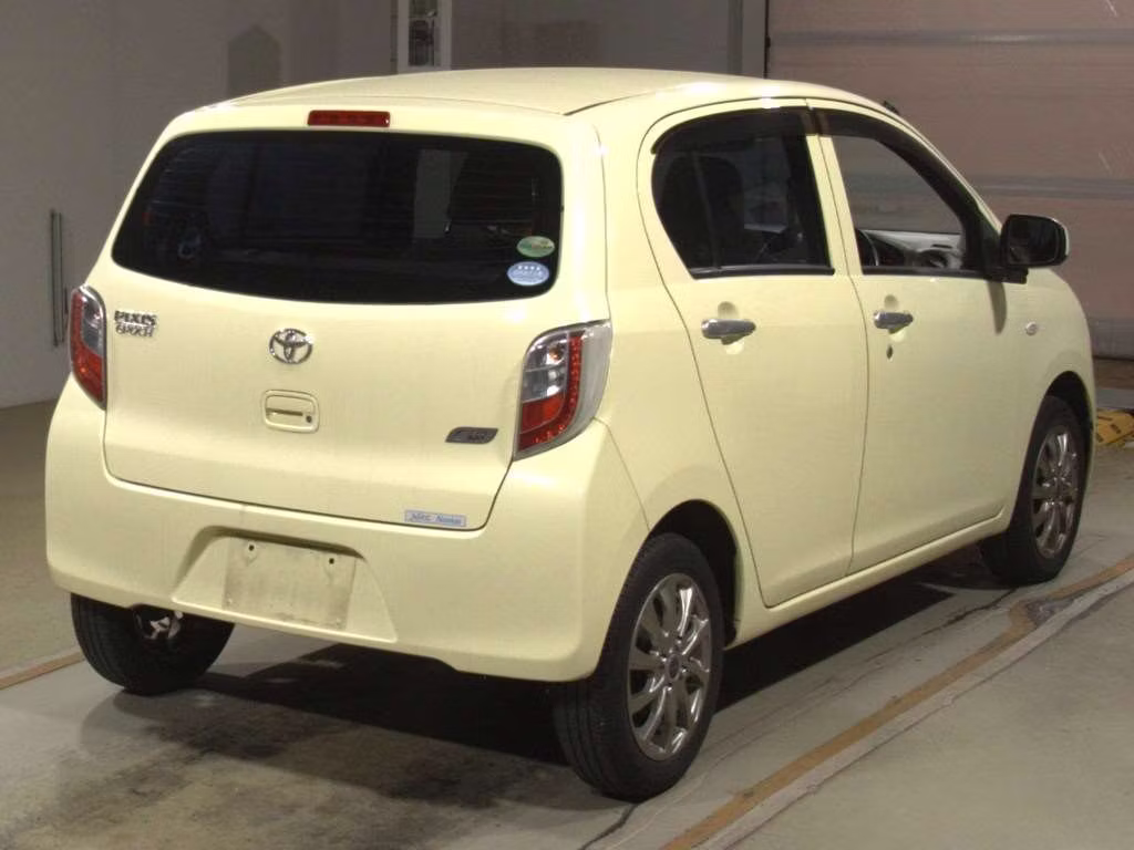 TOYOTA PIXIS EPOCH