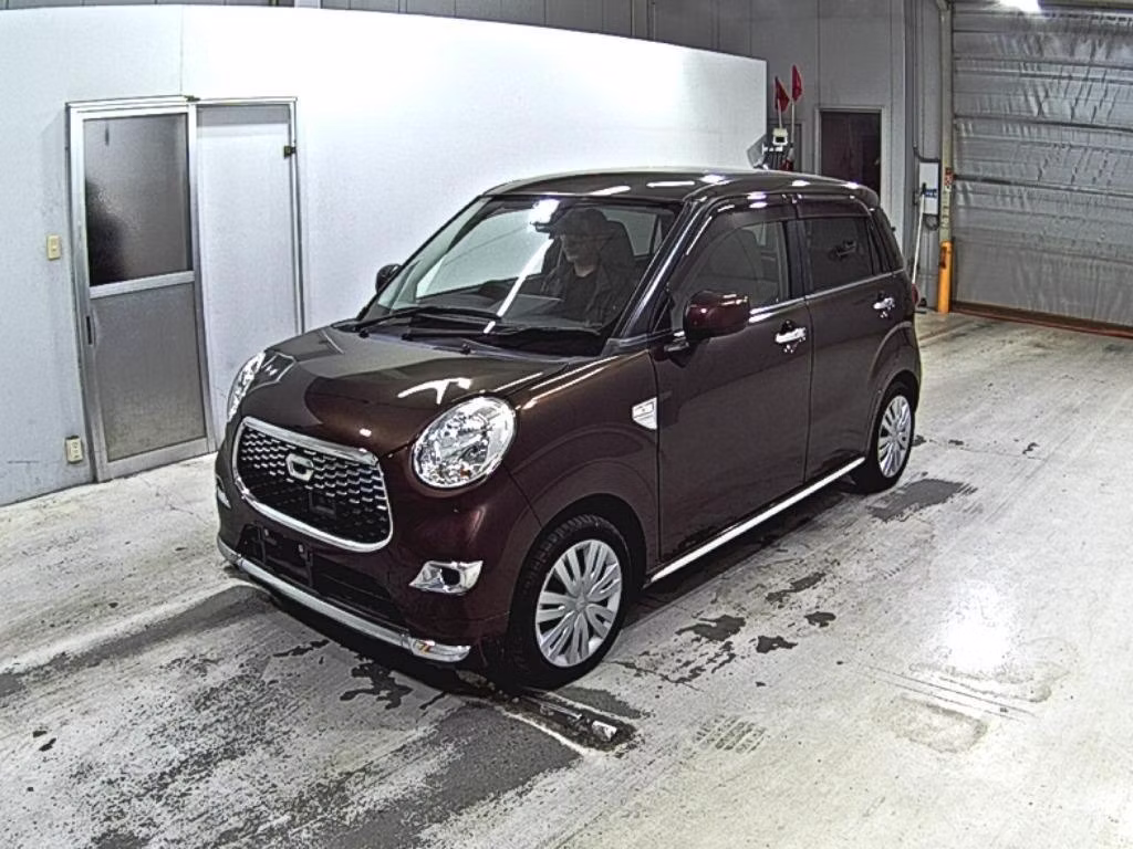 DAIHATSU CAST