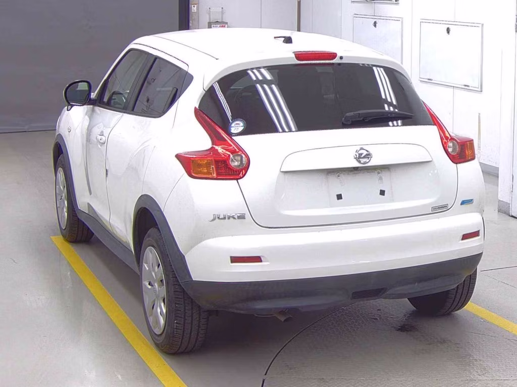 NISSAN JUKE