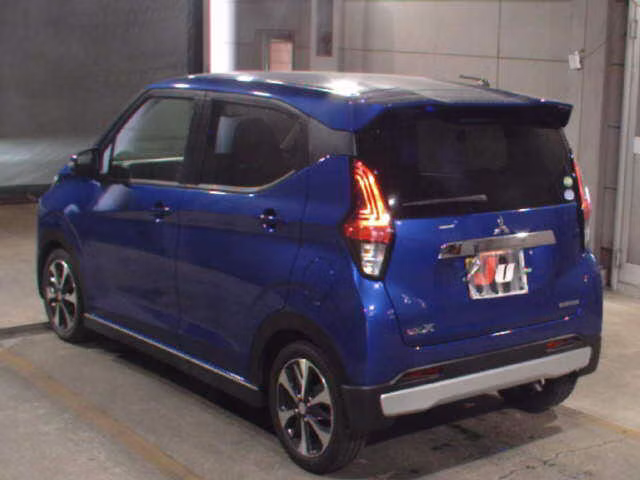 MITSUBISHI EK X