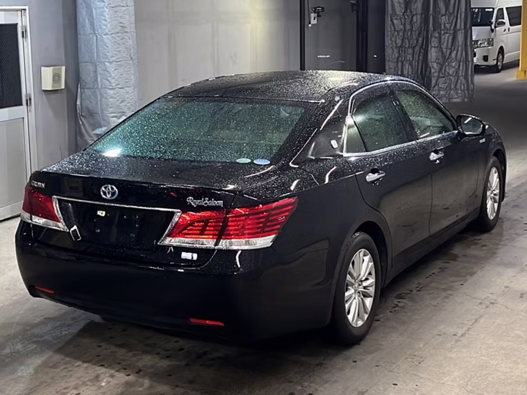TOYOTA CROWN