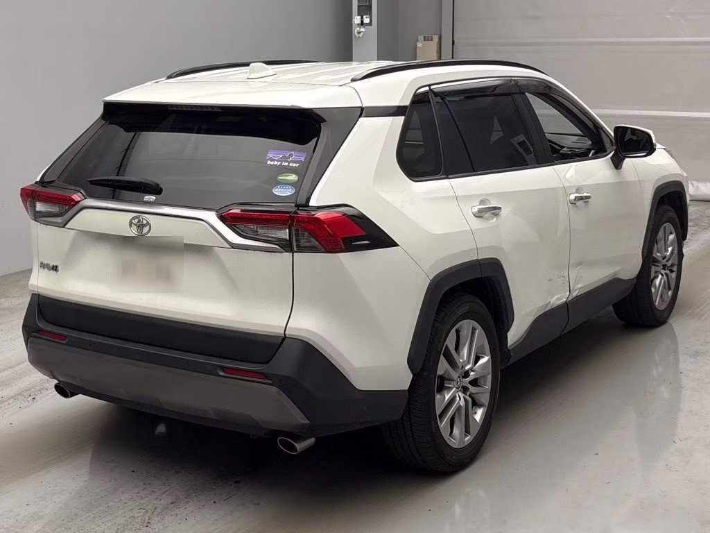 TOYOTA RAV4