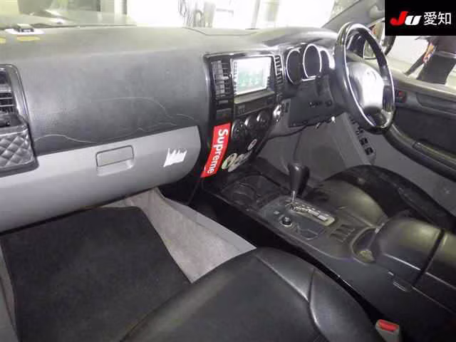 TOYOTA HILUX SURF