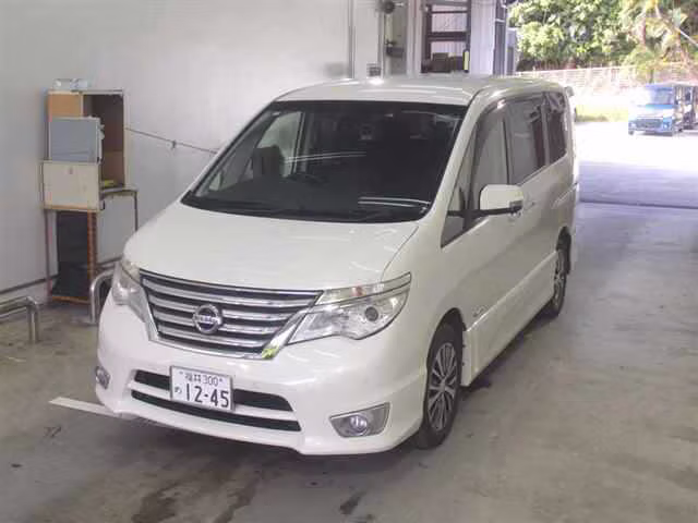 NISSAN SERENA