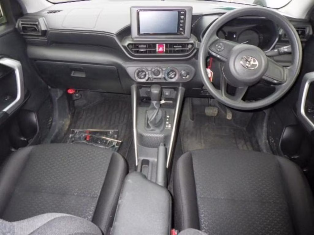 TOYOTA RAIZE