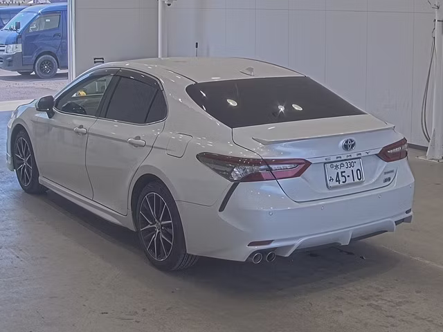 TOYOTA CAMRY