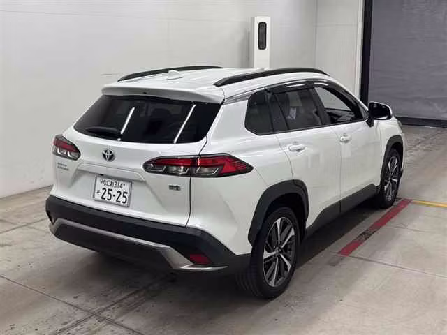 TOYOTA COROLLA CROSS