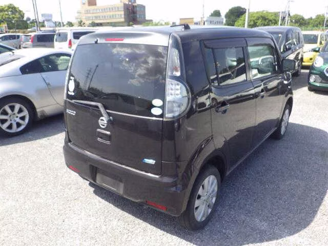 NISSAN MOCO