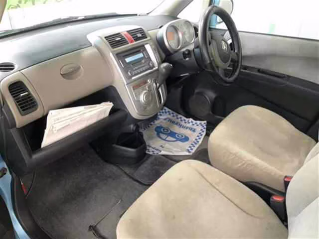 HONDA LIFE