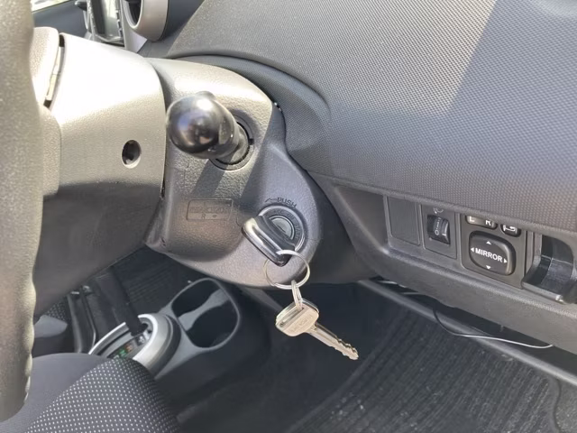 TOYOTA IST
