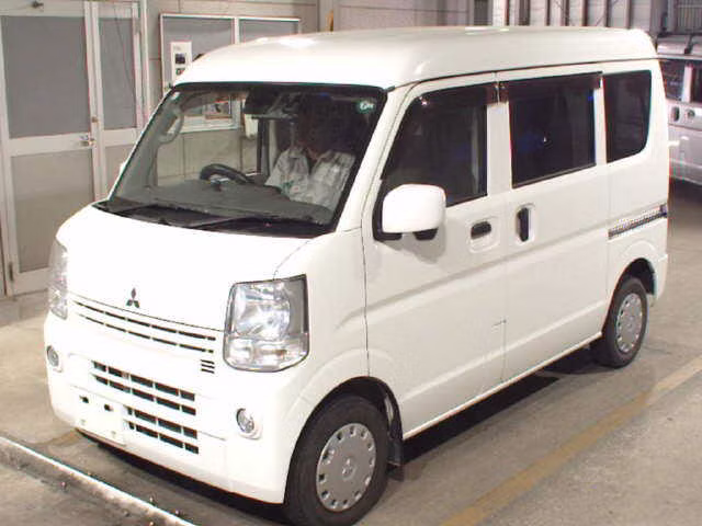MITSUBISHI MINICAB