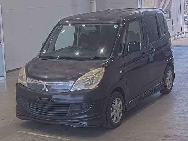 MITSUBISHI DELICA D:2