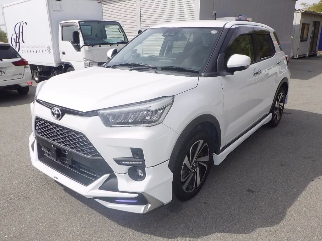 TOYOTA RAIZE