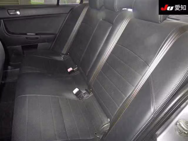 MITSUBISHI LANCER EVOLUTION