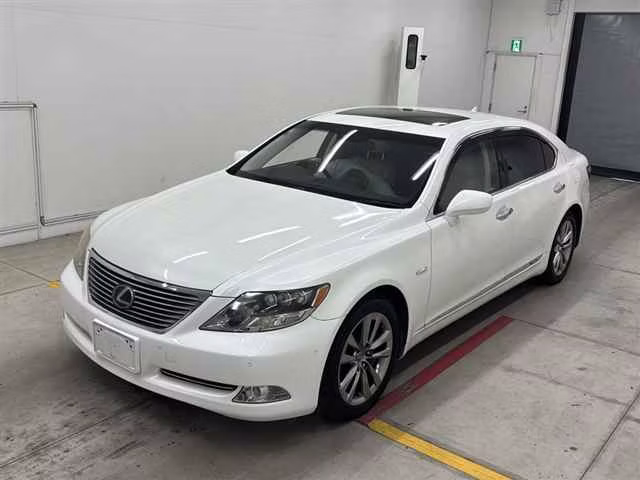 LEXUS LS600H