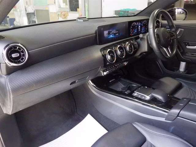 MERCEDES-BENZ A-CLASS