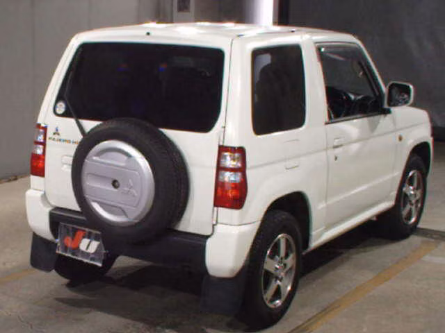 MITSUBISHI PAJERO MINI