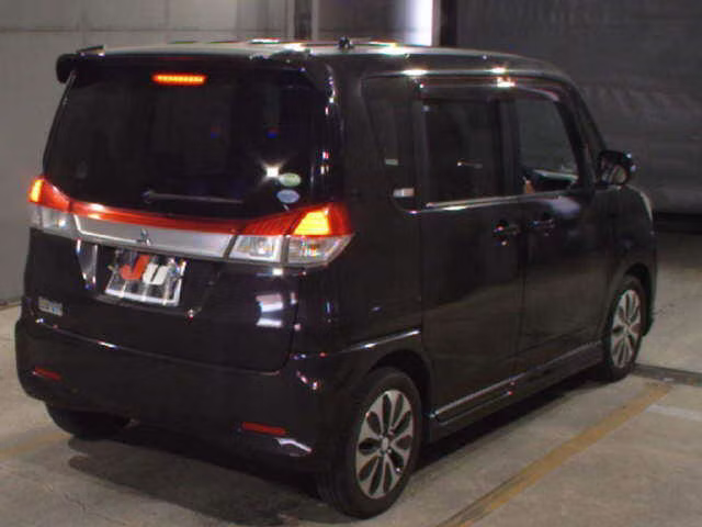 MITSUBISHI DELICA D:2