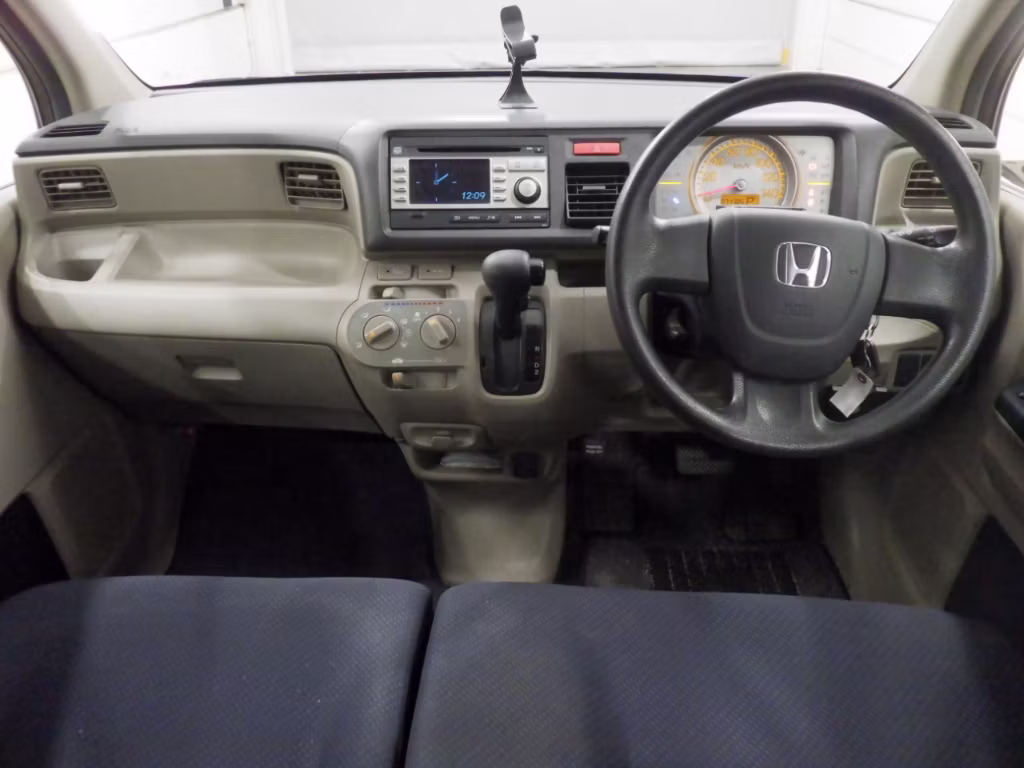 HONDA LIFE