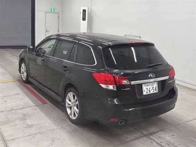 SUBARU LEGACY
