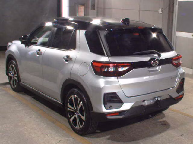 DAIHATSU ROCKY