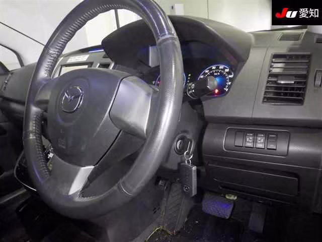 MAZDA MPV
