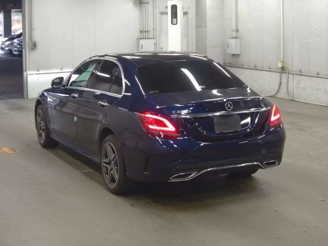 MERCEDES-BENZ C-CLASS