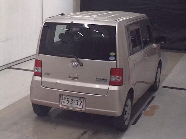 DAIHATSU MOVE CONTE