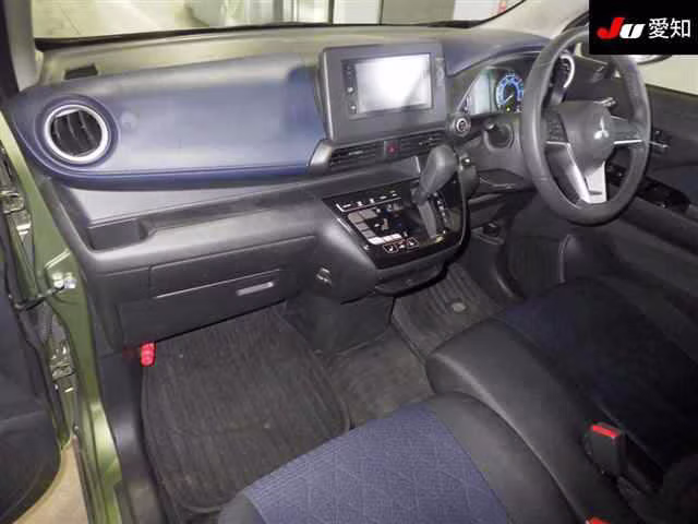 MITSUBISHI EK X
