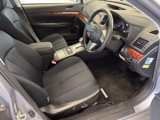 SUBARU LEGACY