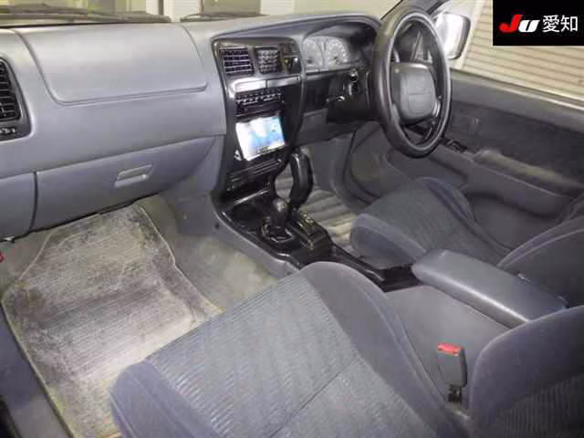 TOYOTA HILUX SURF
