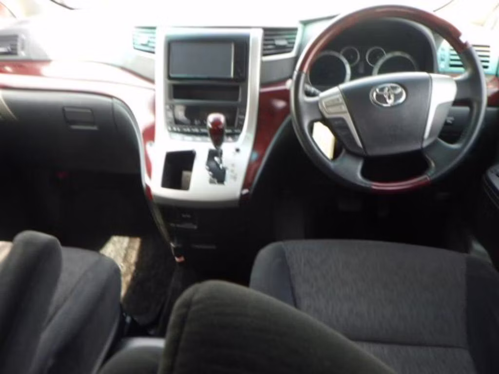 TOYOTA ALPHARD