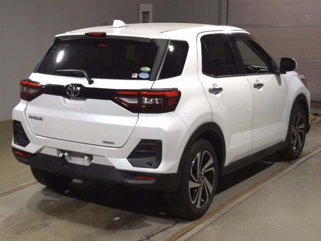 TOYOTA RAIZE