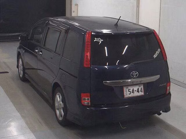 TOYOTA ISIS