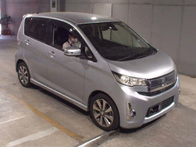 MITSUBISHI EK CUSTOM